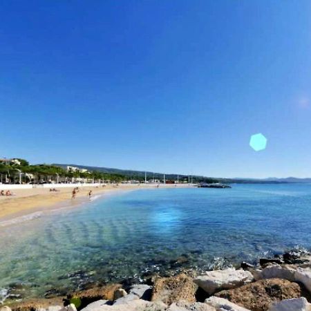 Logement Climatise Avec Jardin Et Parking Pour 2 Personnes En Bord De Plage La Ciotat Bagian luar foto