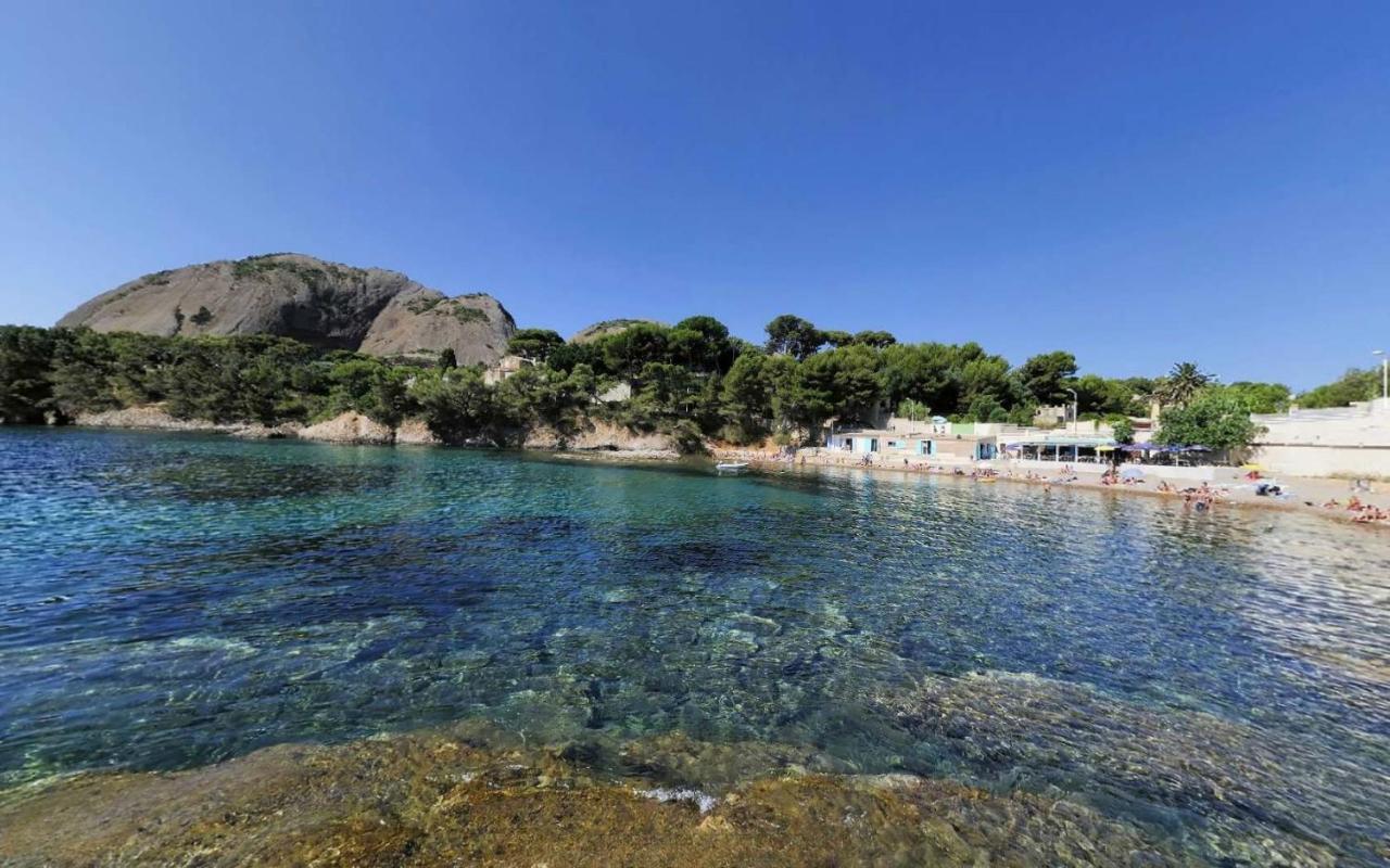 Logement Climatise Avec Jardin Et Parking Pour 2 Personnes En Bord De Plage La Ciotat Bagian luar foto
